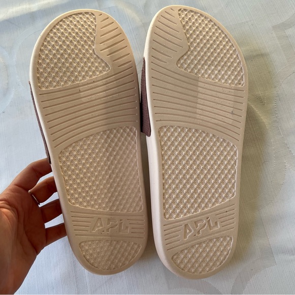 APL big logo Techloom crème pink rose dust knit sport slide sandal Size 10 NWOT - Picture 4 of 5